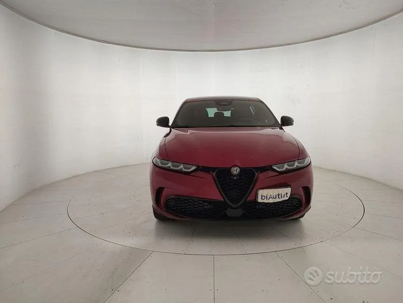 Alfa Romeo Tonale 2025 photo 2