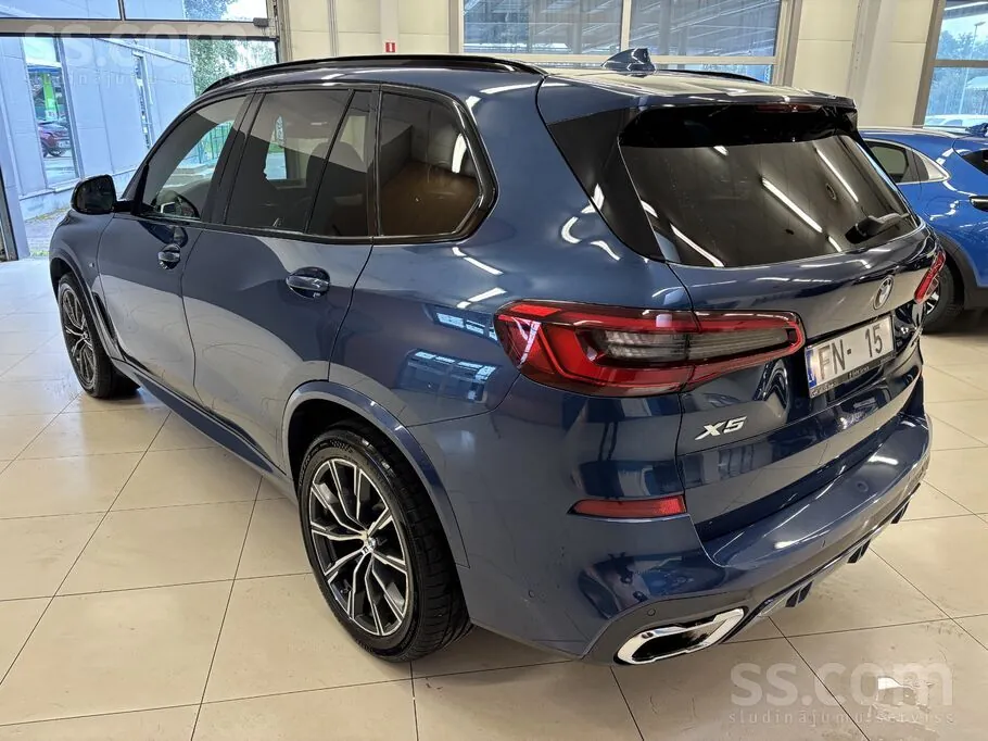BMW X5 2019 photo 3