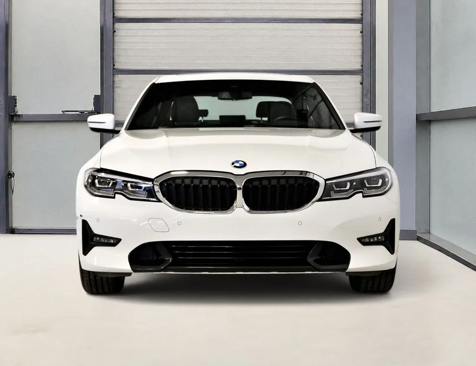 BMW 3 Series 2022 photo 5