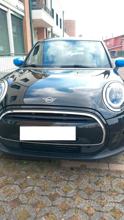 Mini One 2022 photo 2