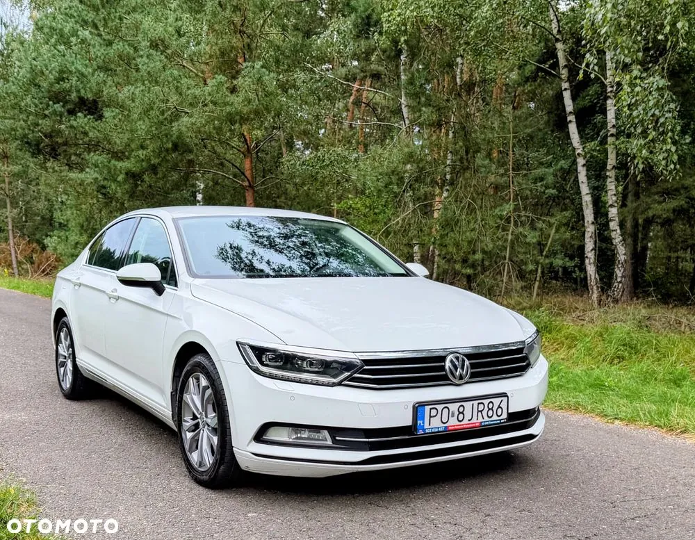 Volkswagen Passat 2018 photo 2