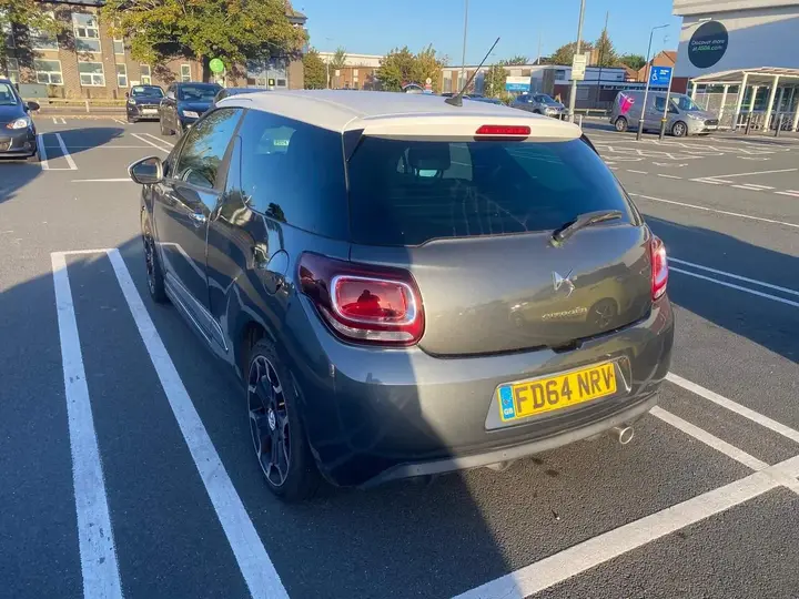 Citroen Ds3 2014 photo 3