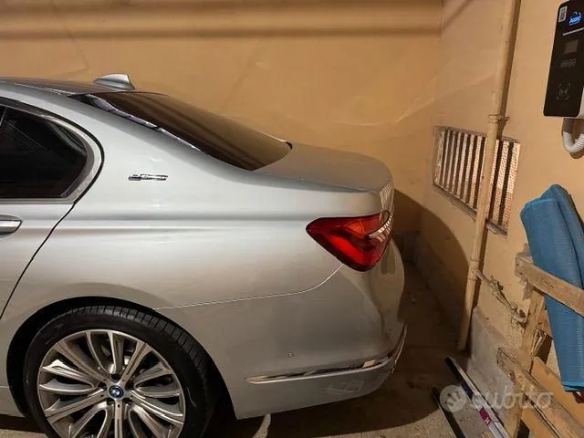 BMW 740I 2016 photo 2