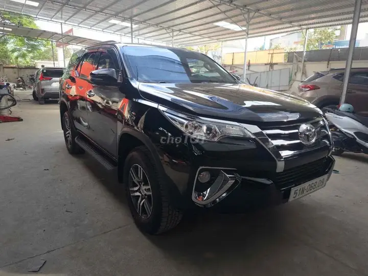 Toyota Fortuner 2019 photo 3