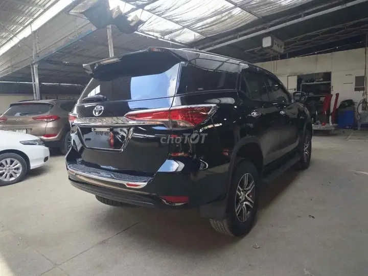 Toyota Fortuner 2019 photo 4