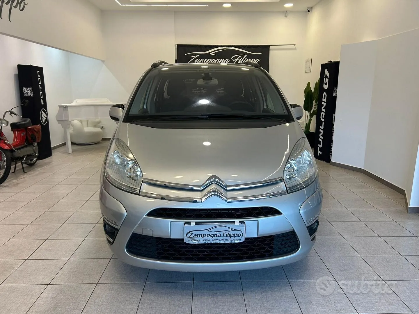Citroen C4 Grand Picasso 2013 photo 3