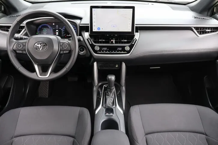 Toyota Corolla Cross 2023 photo 2