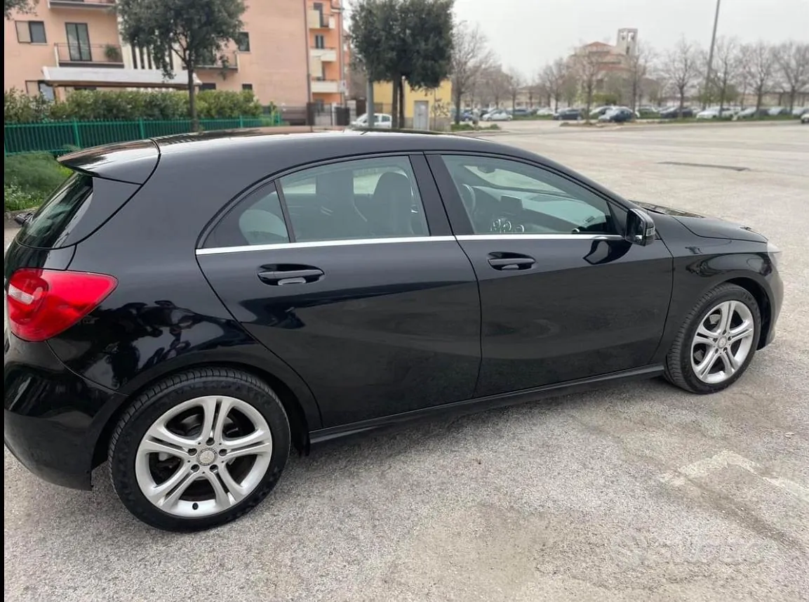 Mercedes-Benz A