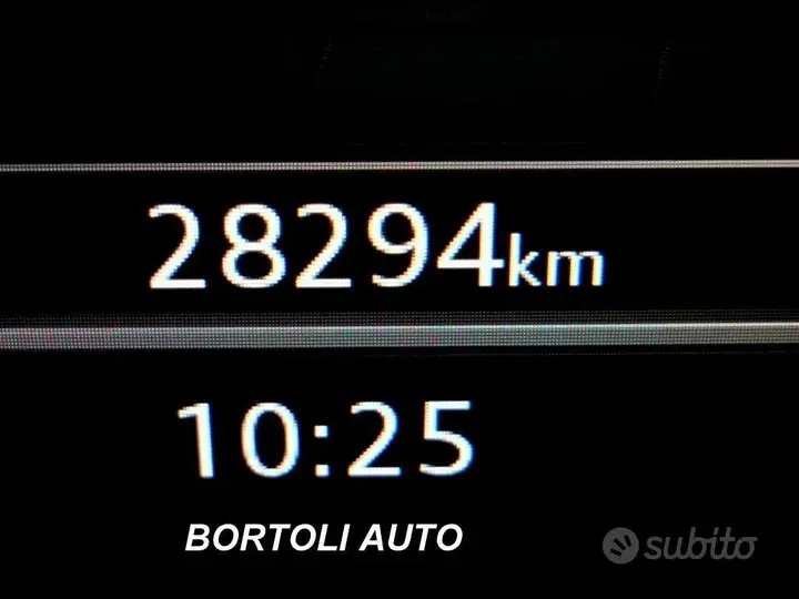 Audi Q2 2021 photo 5
