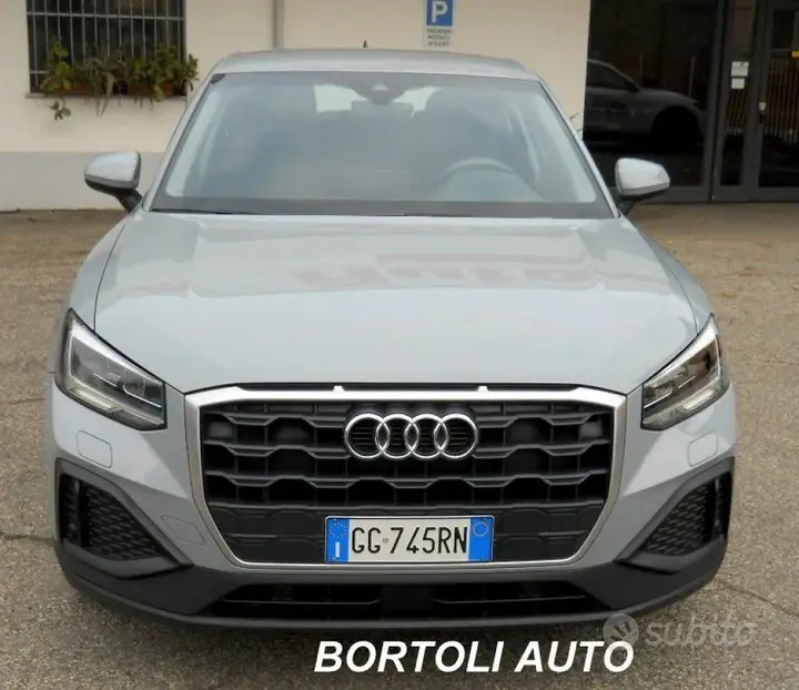 Audi Q2 2021 photo 2