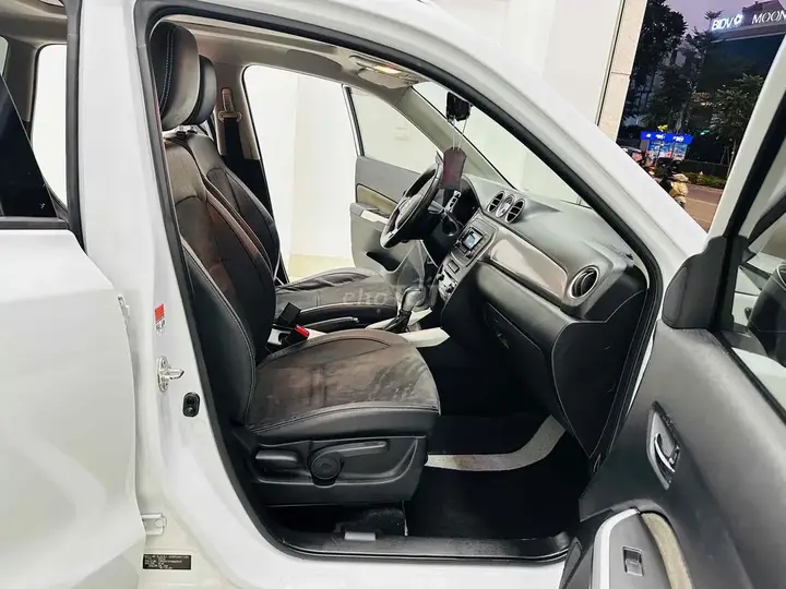 Suzuki Vitara 2016 photo 4
