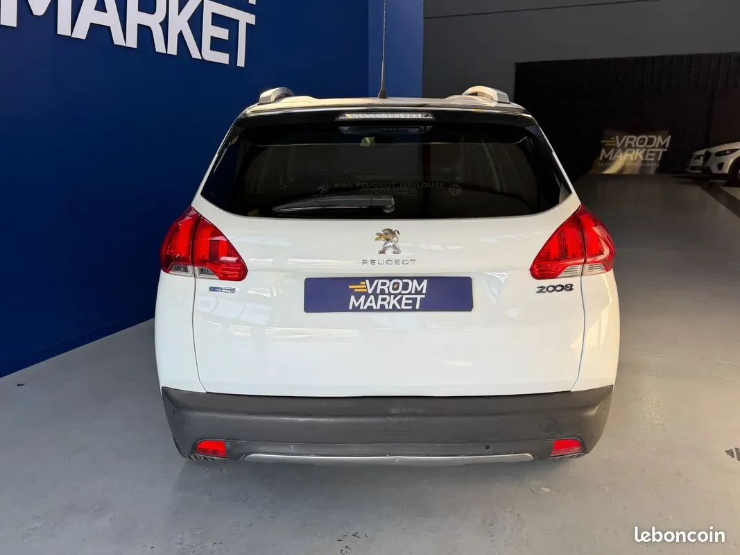 Peugeot 2008 2016 photo 4