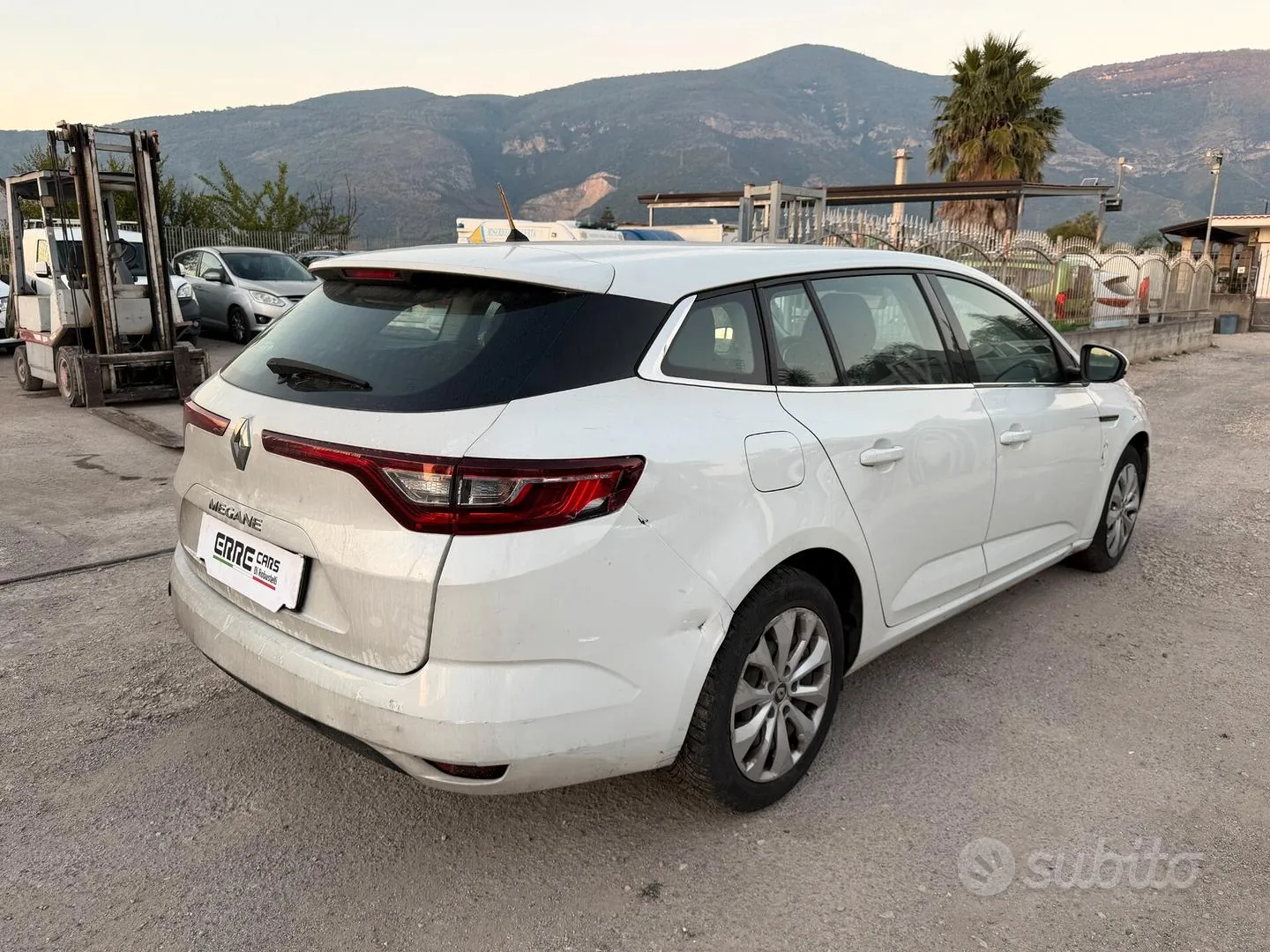 Renault Megane Sporter 2019 photo 5