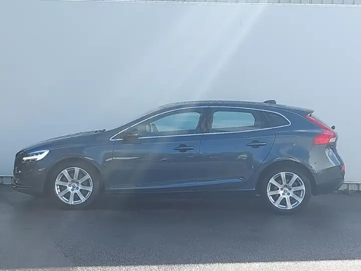 Volvo V40 2016 photo 4