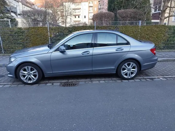 Mercedes-Benz C200 Avantgarde
