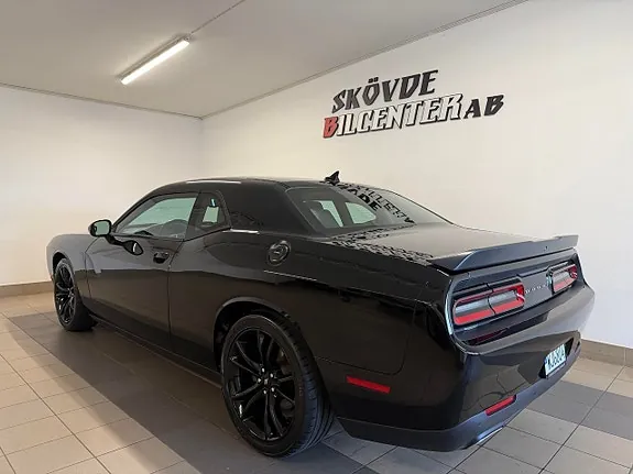 Dodge Challenger 2018 photo 3