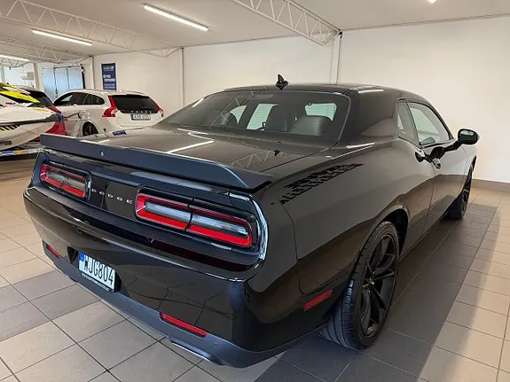 Dodge Challenger 2018 photo 5