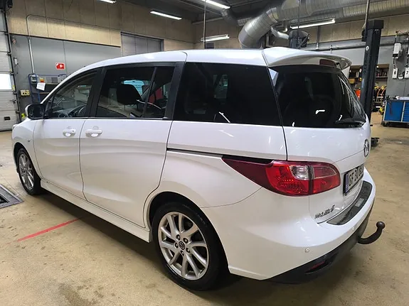 Mazda 5 2011 photo 4