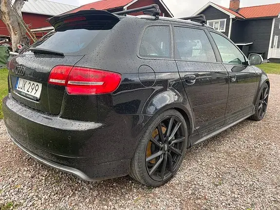 Audi S3 2009 photo 3