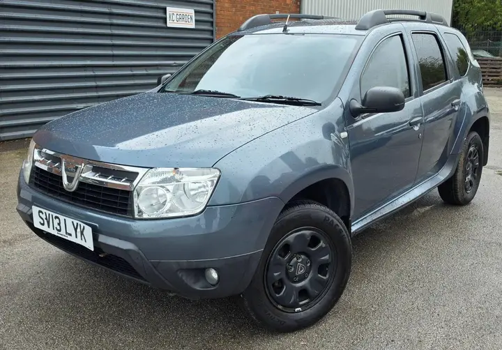 Dacia Duster 2013 photo 2
