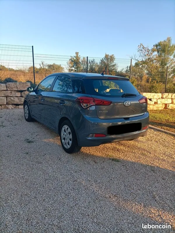 Hyundai I20 2016 photo 2