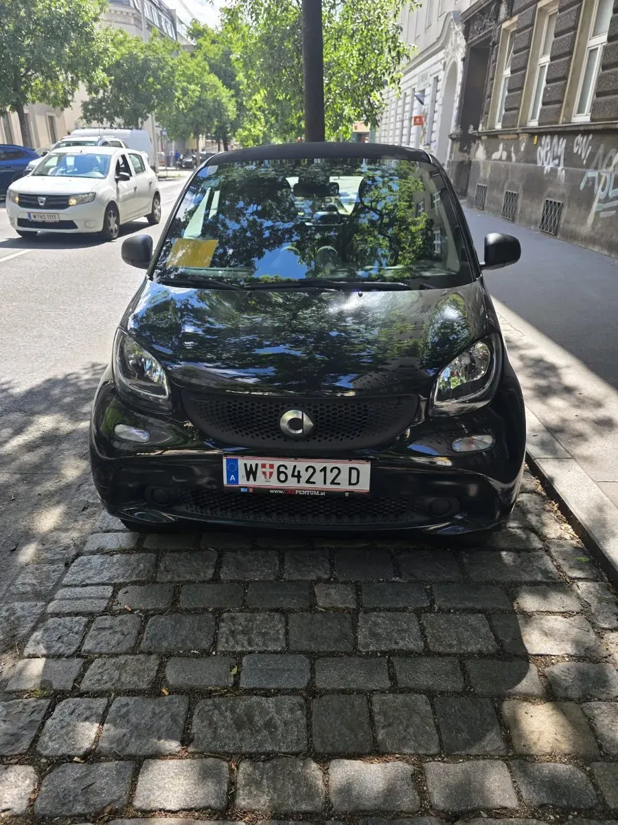 Smart Fortwo 2017 photo 3