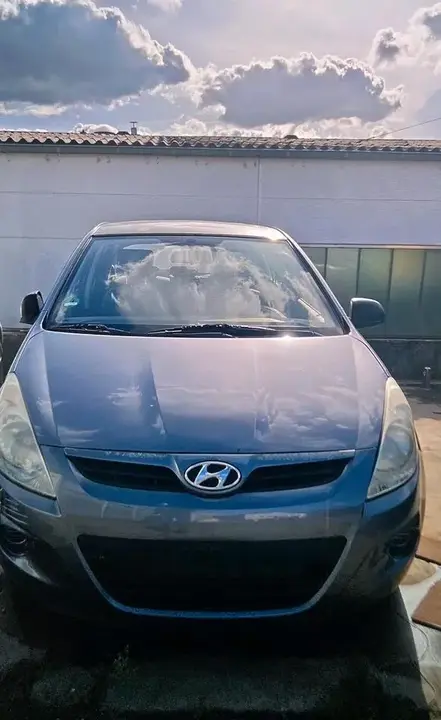 Hyundai I20