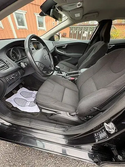 Volvo V40 2017 photo 5