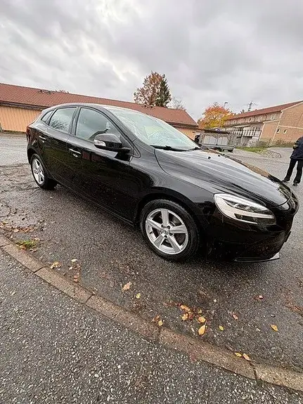Volvo V40 2017 photo 3