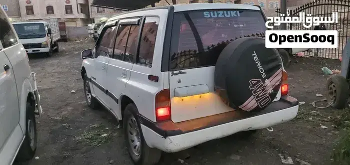 Suzuki Grand Vitara 1992 photo 4