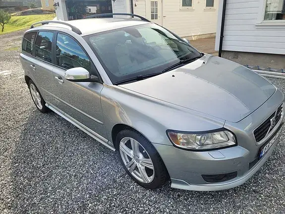 Volvo V50