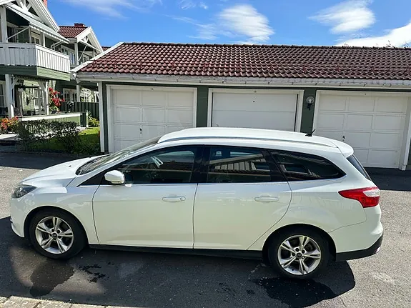 Ford Focus 2012 photo 5
