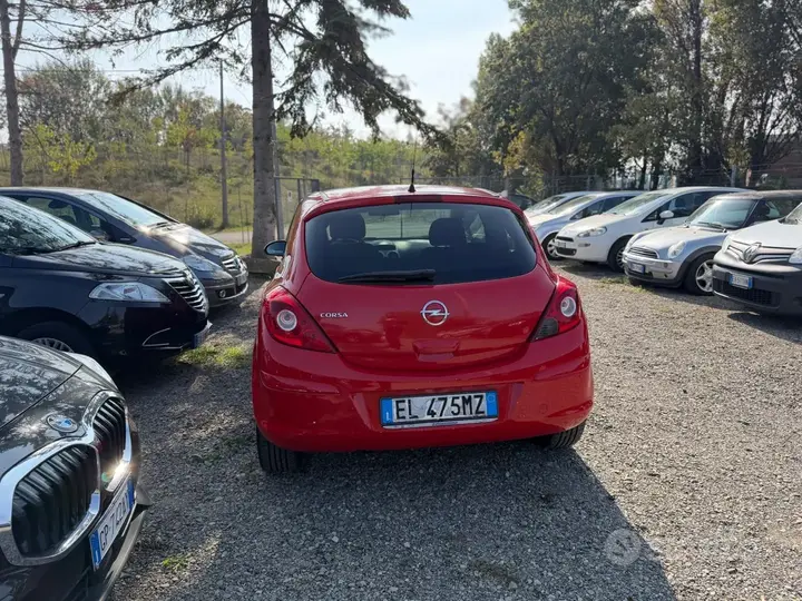 Opel Corsa 2011 photo 5