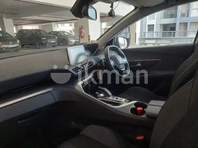 Peugeot 3008 2019 photo 4