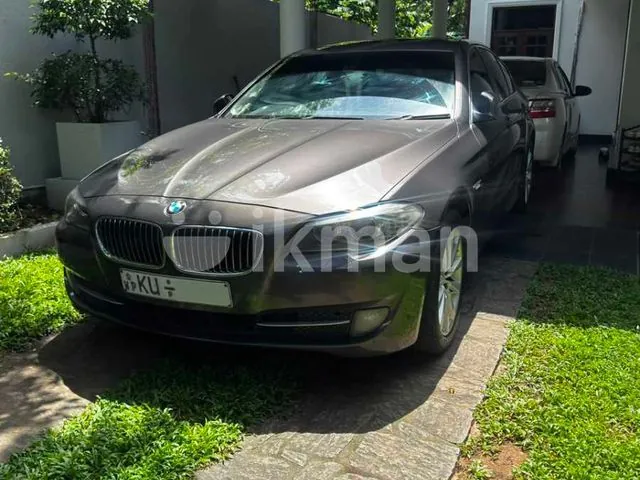 BMW 528I