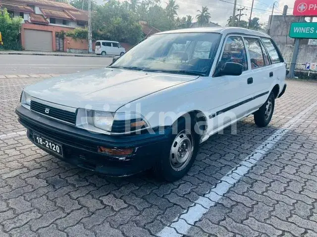 Toyota Corolla 1992 photo 4