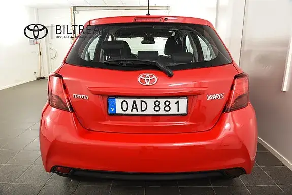 Toyota Yaris 2016 photo 2