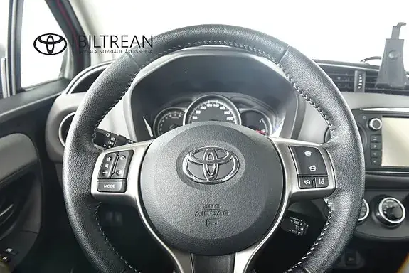 Toyota Yaris 2016 photo 4