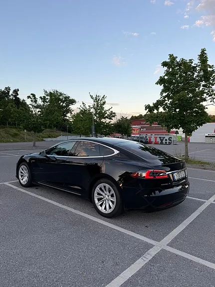 Tesla Model S 2019 photo 4