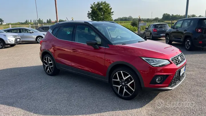 Seat Arona 2018 photo 4