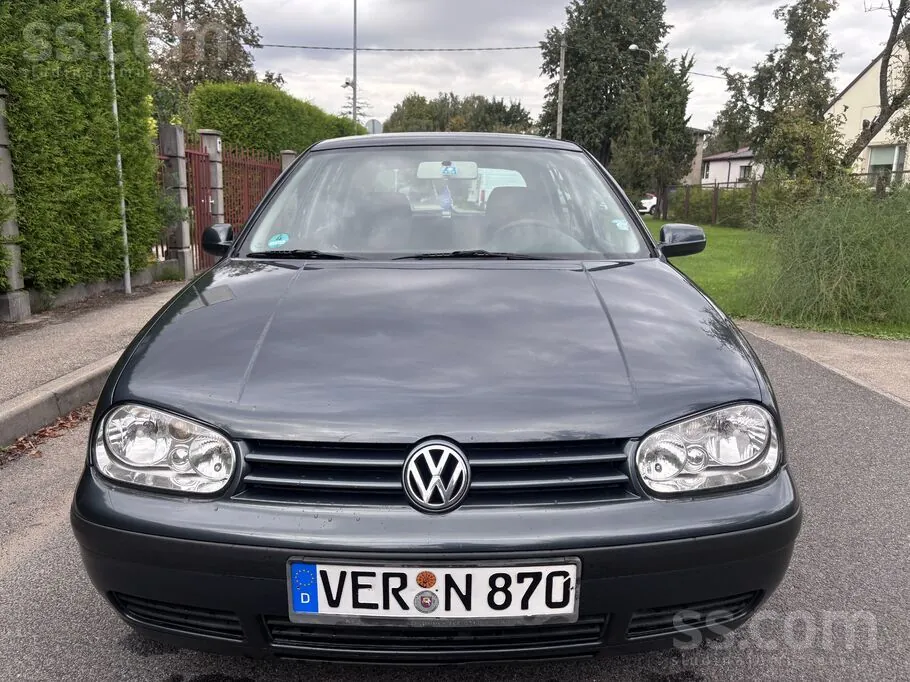 Volkswagen Golf 2001 photo 2
