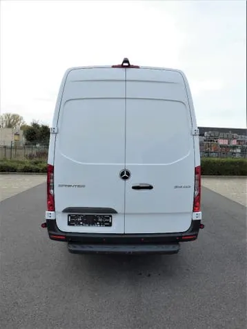 Mercedes-Benz Sprinter 2021 photo 3