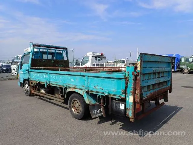 Toyota Dyna 1993 photo 3
