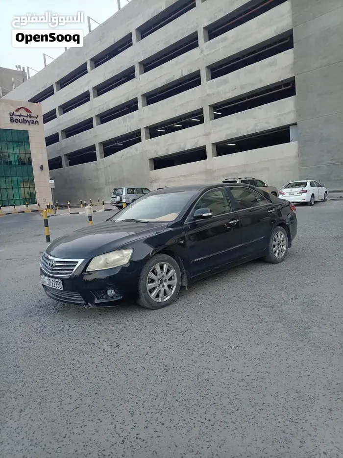 Toyota Aurion