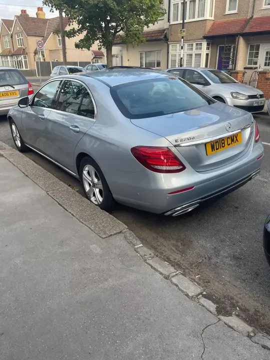 Mercedes-Benz E-Class 2018 photo 3