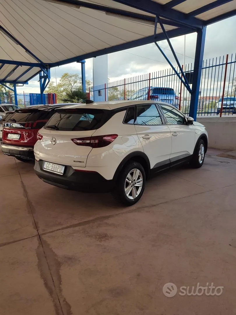 Opel Grandland 2020 photo 3