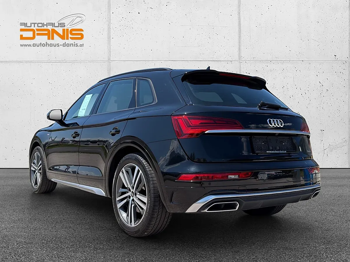 Audi Q5 2022 photo 3