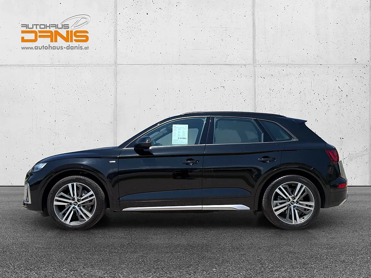 Audi Q5 2022 photo 2