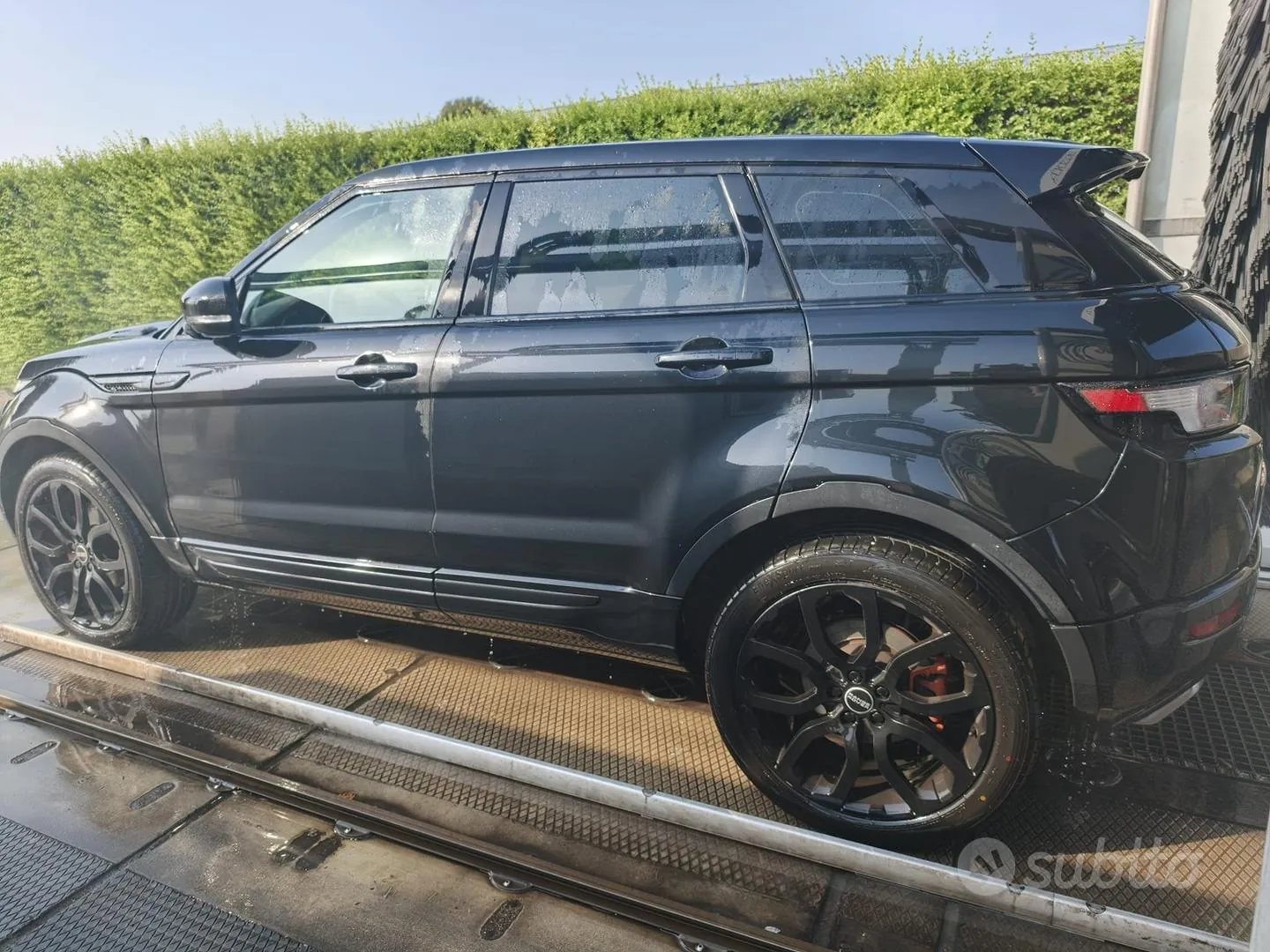 Land Rover Range Rover Evoque 2012 photo 4