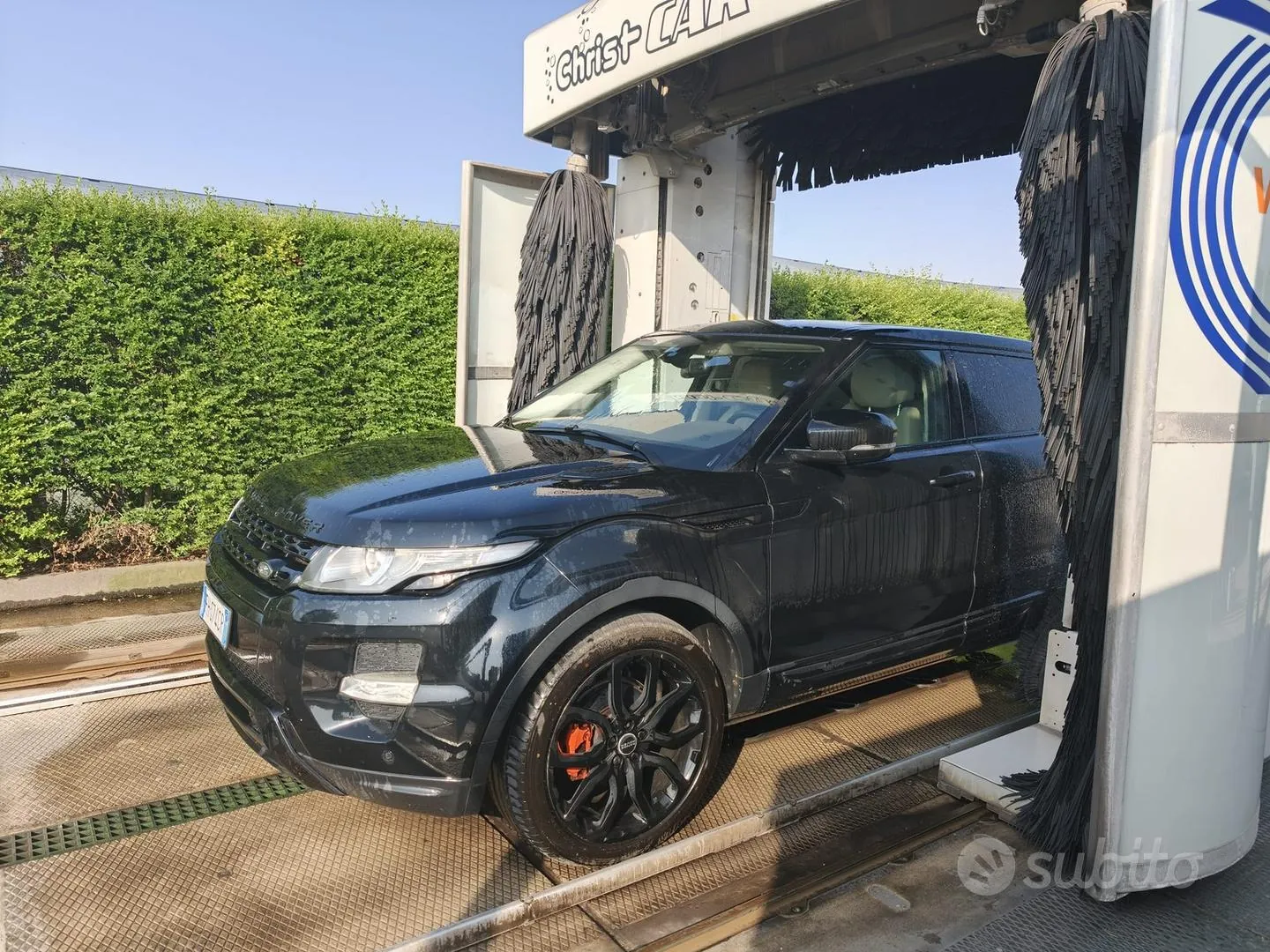 Land Rover Range Rover Evoque 2012 photo 2